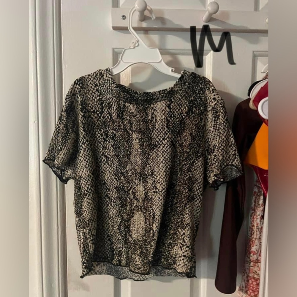 snakeprint crop top